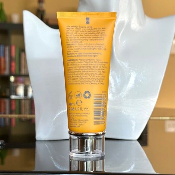 SEALED Rodial Vit C Papaya Enzyme Scrub Gentle Brightening Resurfacing Exfoliant - Picture 5 of 7